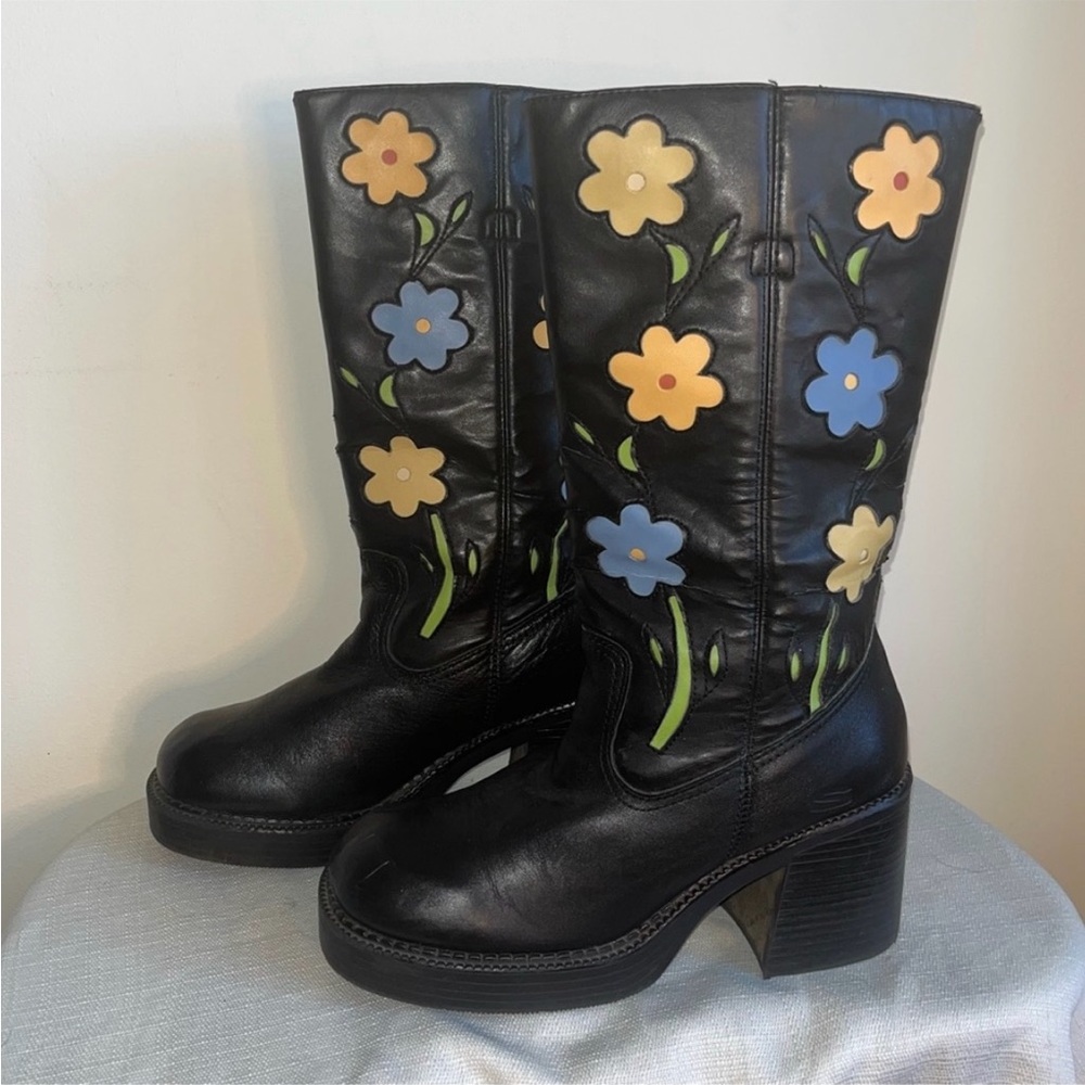 Vintage Skechers Knee High Platform Chunky Combat Boots with flowers - Picture 1 of 9